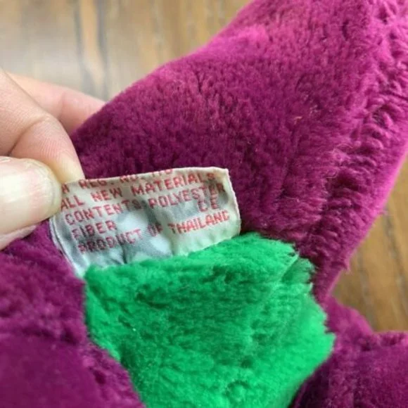 Vintage Dakin Lyons Group Original Barney The Dinosaur plush Backyard Gang *READ